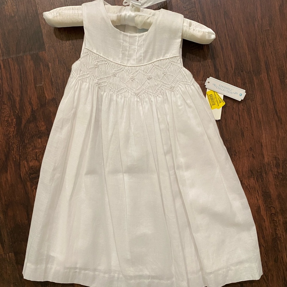 Edgehill Collection Smocked White Dress NWT